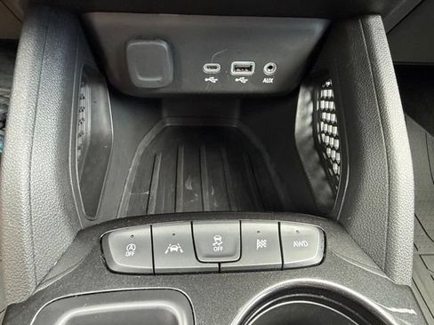 Used 2023 Chevrolet TrailBlazer LT w/ Convenience Package AWD/4WD image 21