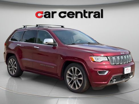 Used 2017 Jeep Grand Cherokee Overland w/ Jeep Active Safety Group AWD/4WD image 9