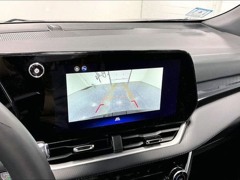 Used 2025 Chevrolet Equinox LT image 14