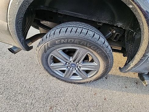 Used 2020 Ford F150 Lariat w/ Equipment Group 502A Luxury image 9