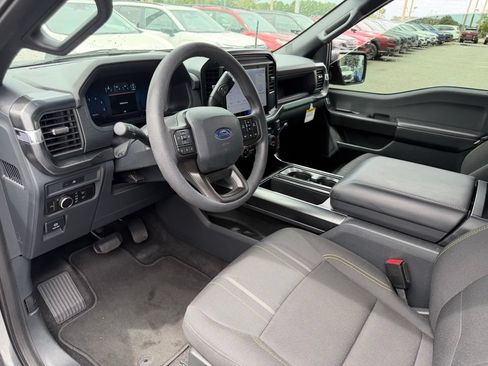 Used 2025 Ford F150 STX RWD image 23