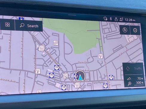 Used 2023 Audi Q4 e-tron Premium Plus w/ Premium Plus image 15