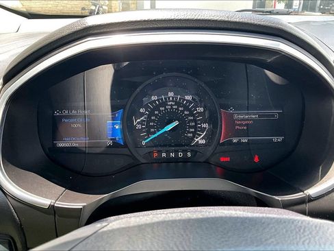 Used 2019 Ford Edge Titanium w/ Equipment Group 301A AWD/4WD image 2