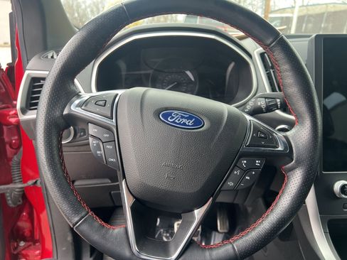 Used 2021 Ford Edge ST-Line image 16