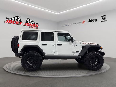 New 2025 Jeep Wrangler Willys image 11