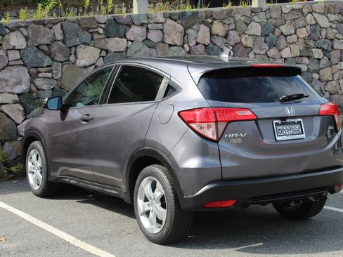 Used 2016 Honda HR-V EX image 7