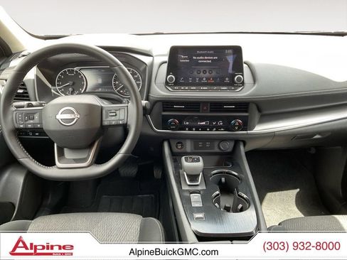 Used 2026 Nissan Rogue SV FWD image 10