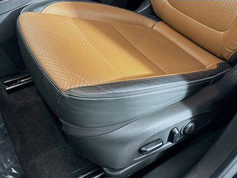 Certified 2020 Buick Encore GX Essence w/ Experience Buick Package image 21