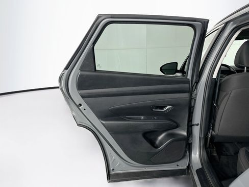 Used 2025 Hyundai Tucson SEL FWD image 25