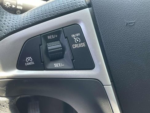 Used 2016 Chevrolet Equinox LT image 19