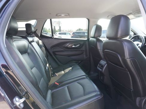 Used 2019 GMC Terrain SLT w/ Preferred Package FWD image 28