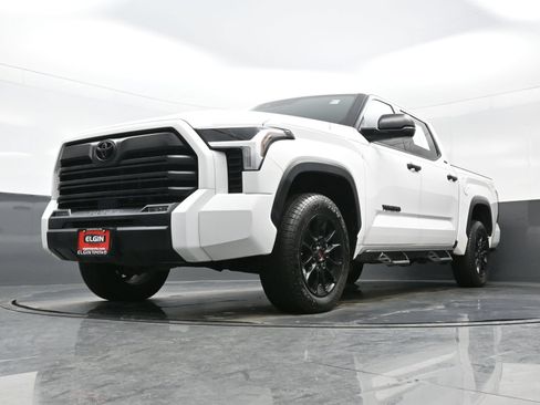 Used 2023 Toyota Tundra SR5 AWD/4WD image 26