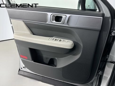 Certified 2025 Hyundai Santa Fe SEL FWD image 27