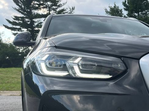 Used 2024 BMW X3 xDrive30i w/ Premium Package w/ZPA AWD/4WD image 10