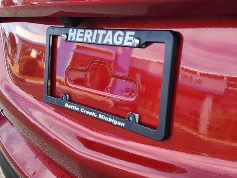 Used 2024 Chevrolet Equinox LT image 29