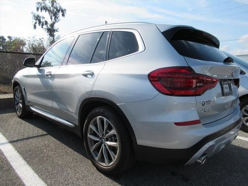 Used 2019 BMW X3 sDrive30i w/ Premium Package image 3