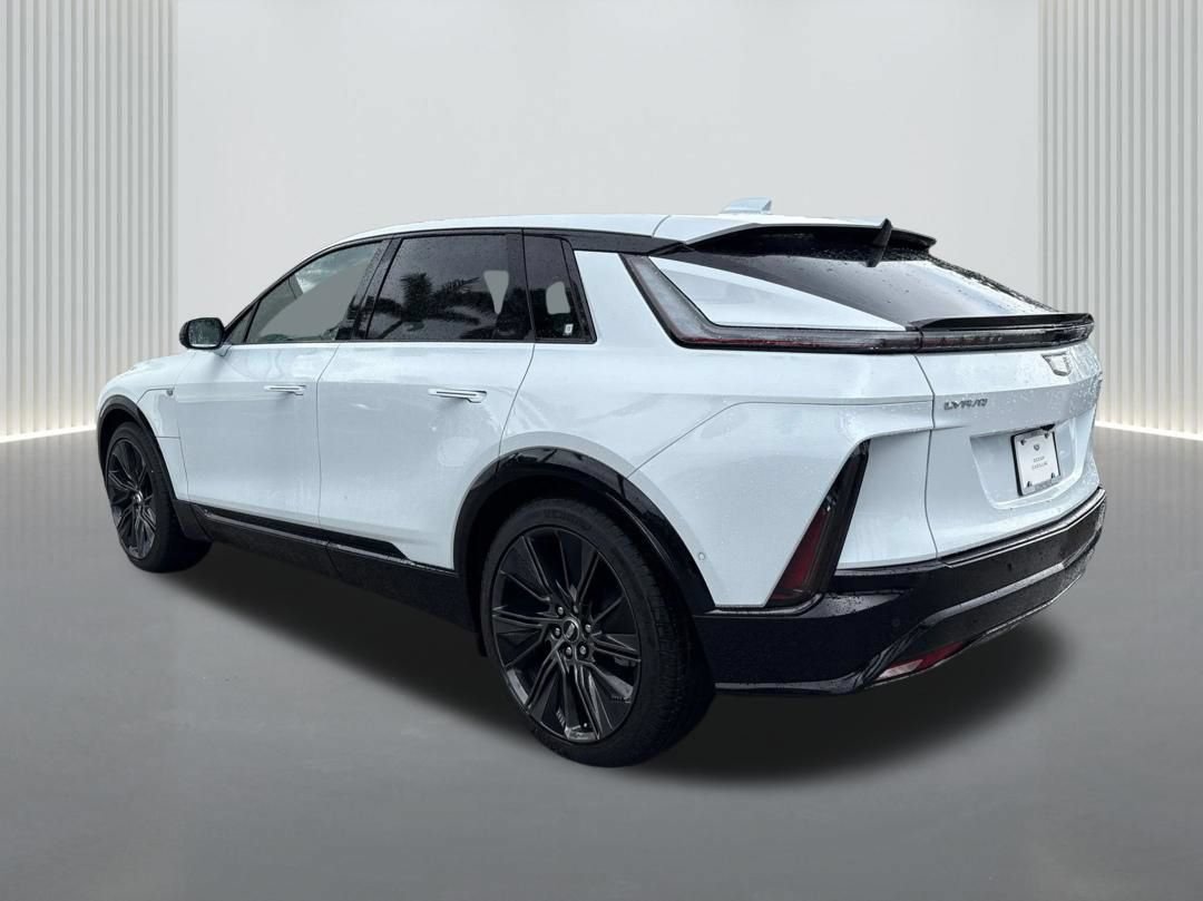 New 2026 Cadillac Lyriq Signature Sport w/ Nappa Leather Package RWD image 7