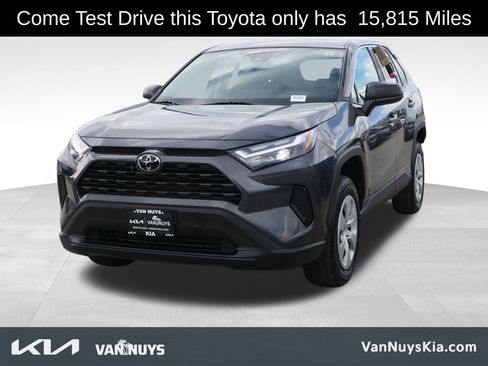 Used 2024 Toyota RAV4 LE image 7