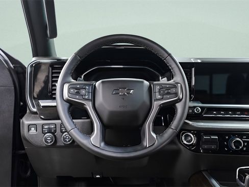 Used 2025 Chevrolet Silverado 1500 High Country w/ Midnight Edition image 10