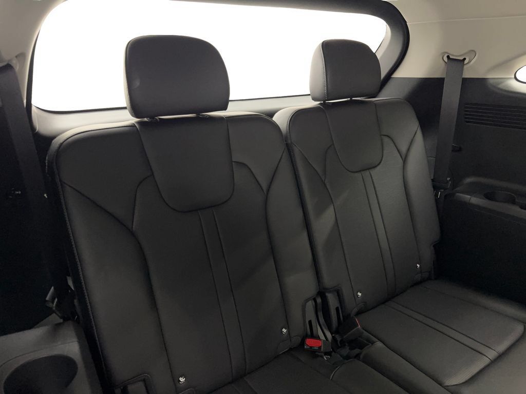 Used 2024 Kia Sorento SX FWD image 43