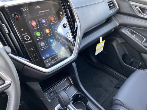 New 2025 Subaru Ascent Limited image 16