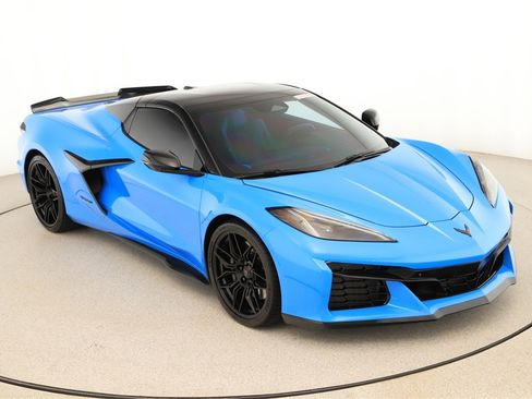 Used 2024 Chevrolet Corvette Z06 w/ Stealth Interior Trim Package image 31