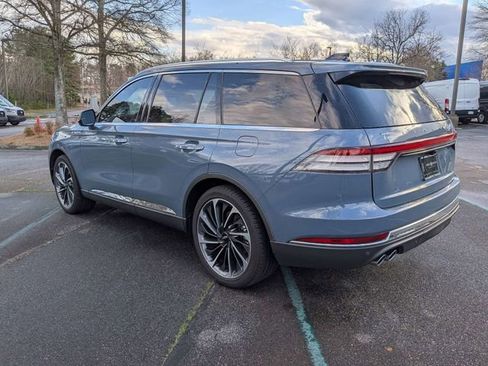 Used 2025 Lincoln Aviator Reserve w/ Illumination Package image 8