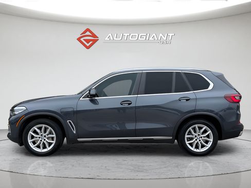 Used 2021 BMW X5 xDrive45e AWD/4WD image 12