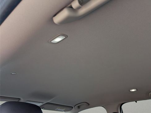 Used 2025 Honda Pilot EX-L image 30