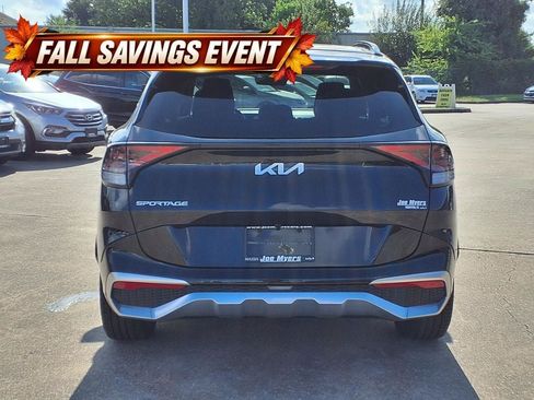 Used 2025 Kia Sportage SX FWD image 8