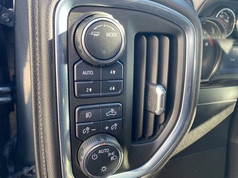 Certified 2021 Chevrolet Silverado 1500 LT Trail Boss w/ Convenience Package II image 28