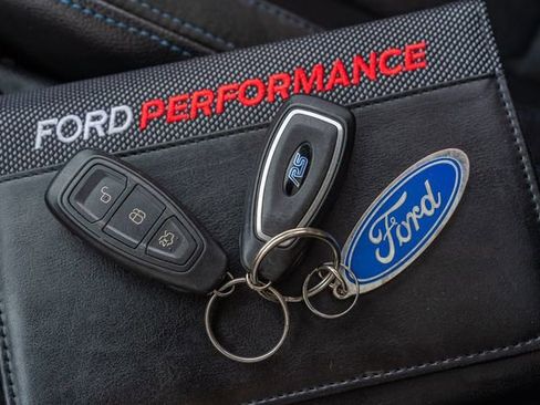 Used 2017 Ford Focus RS image 48