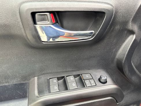 Used 2023 Toyota Tacoma TRD Pro image 32