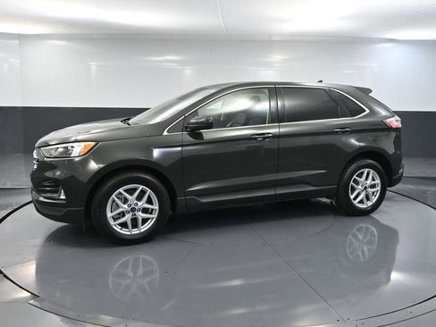 Used 2022 Ford Edge SEL w/ Convenience Package image 11