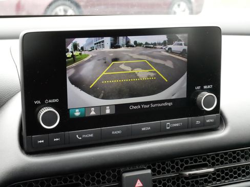 Used 2024 Honda HR-V LX image 29