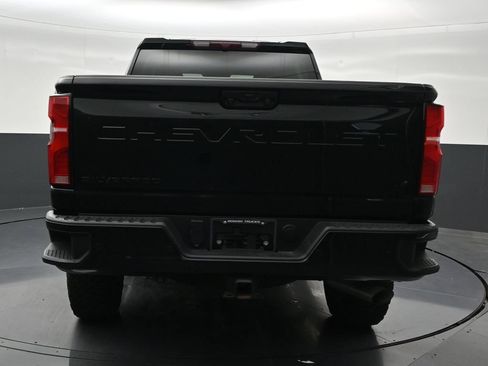 Used 2025 Chevrolet Silverado 2500 LT w/ Trail Boss Package AWD/4WD image 4