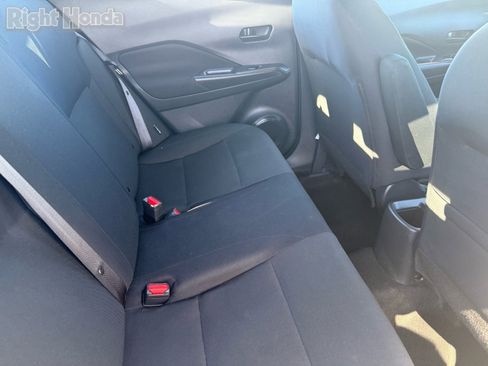 Used 2024 Nissan Kicks S image 28