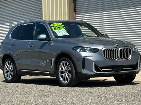 Used 2024 BMW X5 xDrive40i w/ Premium Package image 8