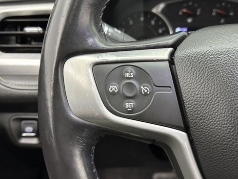 Used 2017 GMC Acadia SLE image 15