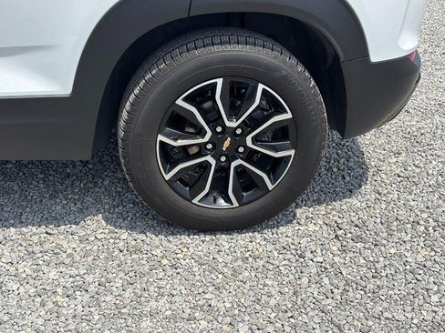 Used 2021 Chevrolet TrailBlazer ACTIV w/ Sun and Liftgate Package AWD/4WD image 12