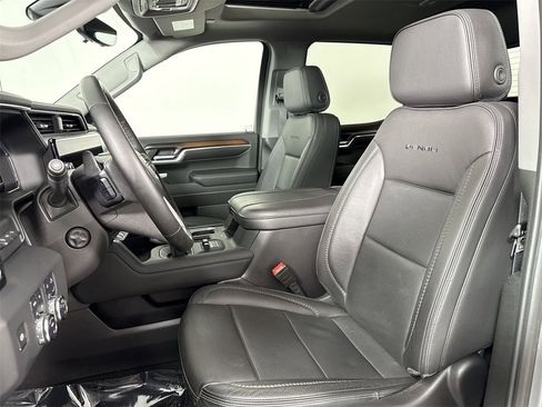 Used 2024 GMC Sierra 1500 Denali w/ Denali Reserve Package image 5