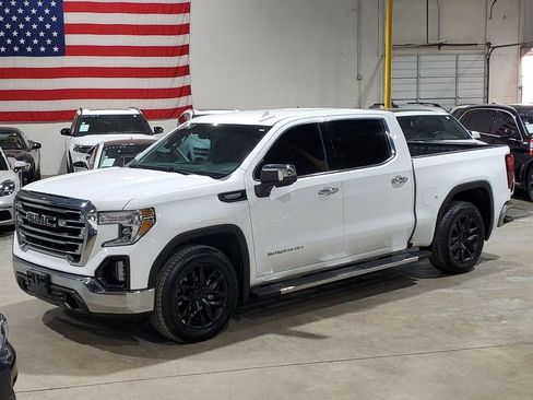 Used 2022 GMC Sierra 1500 SLT image 39