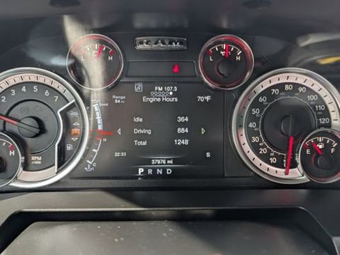 Used 2023 RAM 1500 Classic SLT w/ SLT Plus D￩cor Group AWD/4WD image 48
