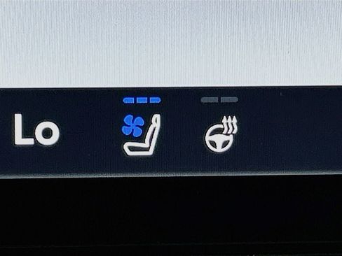 New 2026 Toyota RAV4 Limited AWD/4WD image 18