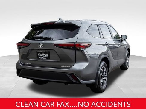 Certified 2025 Toyota Highlander XLE AWD/4WD image 6