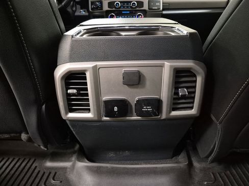 Used 2022 Ford F250 Lariat w/ Lariat Ultimate Package image 22