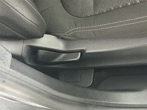 Used 2025 Ford Escape Active image 21