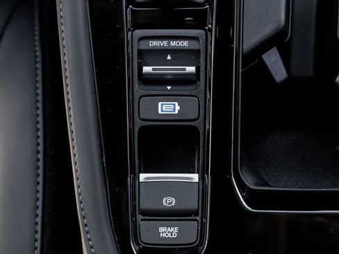 Used 2025 Honda Accord Touring image 29