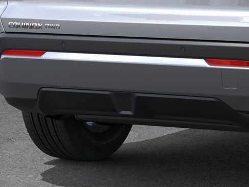 New 2026 Chevrolet Equinox LT AWD/4WD image 7