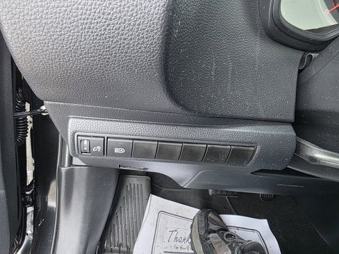 Used 2021 Toyota Corolla SE image 21